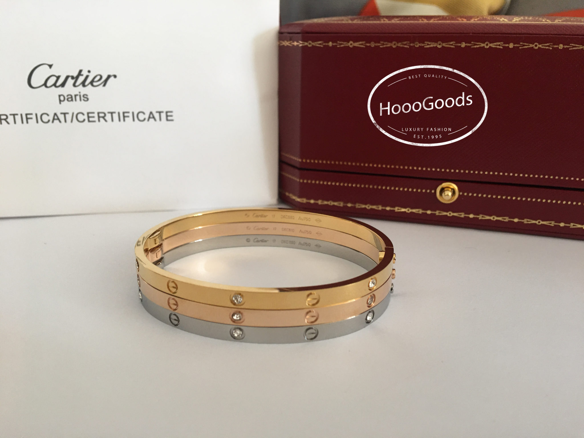 Cartier Love Bracelet small/thin & classic/regular pink, white, yellow gold diamonds HoooFashion