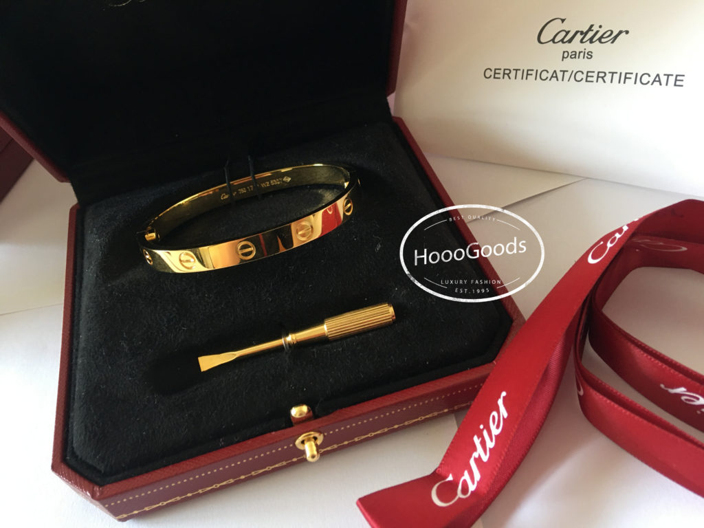 Cartier LOVE Bracelet Regular yellow gold 