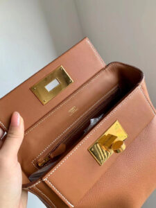 hermes 2424 size 21